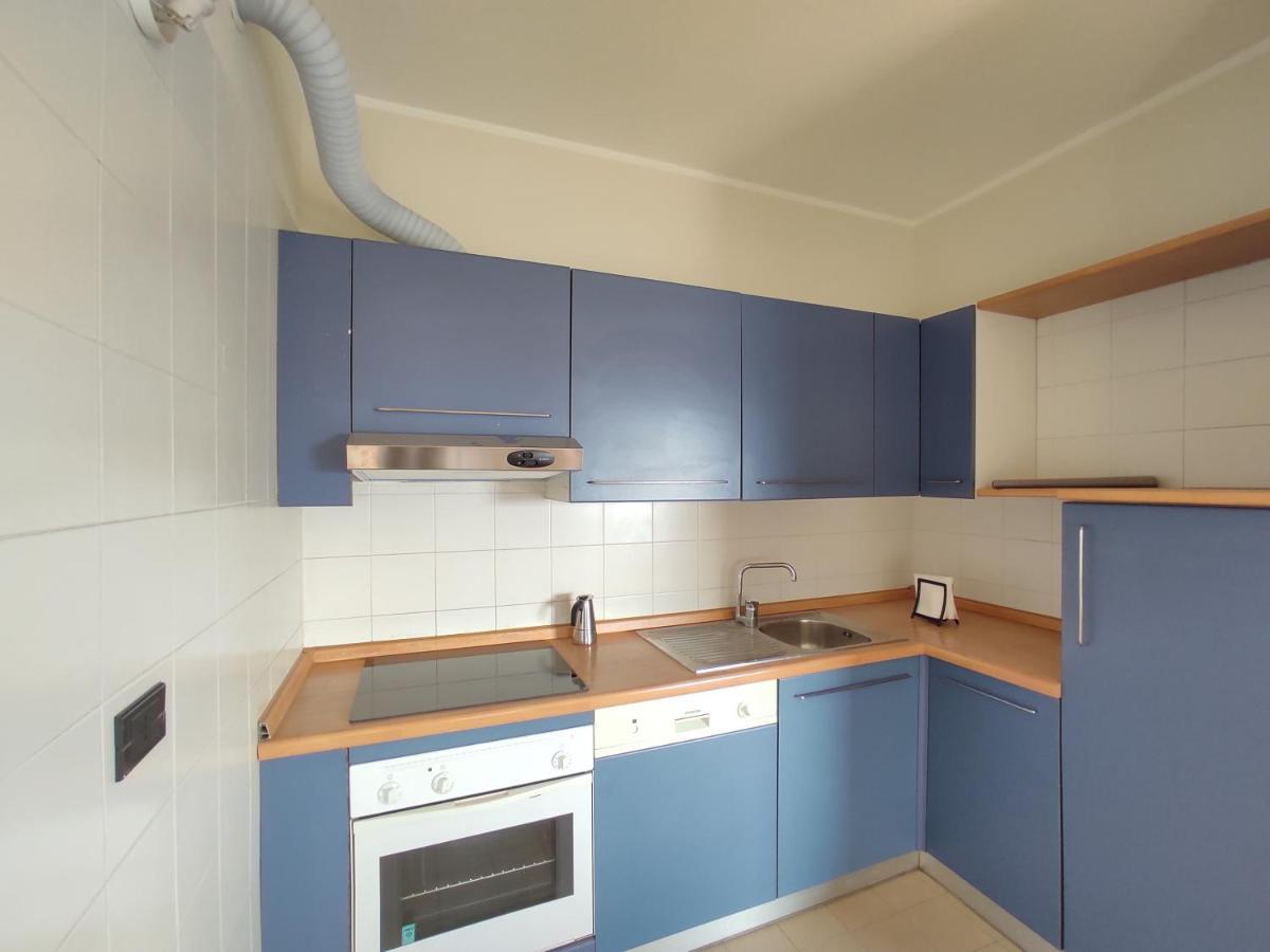 Genova Business Homes Luaran gambar