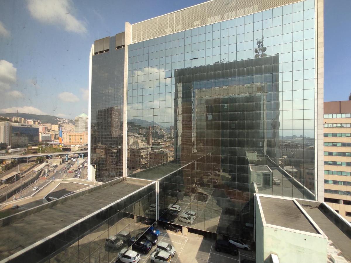 Genova Business Homes Luaran gambar