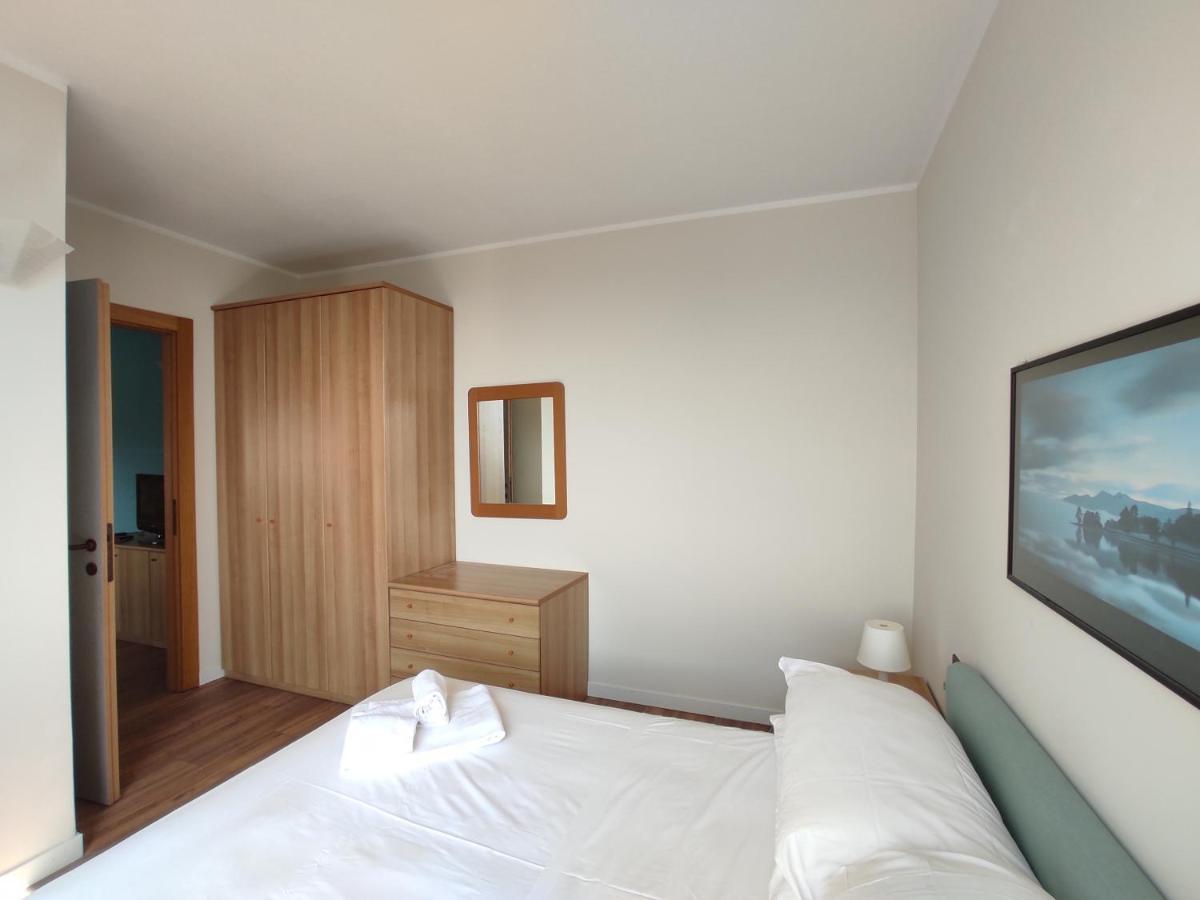 Genova Business Homes Luaran gambar