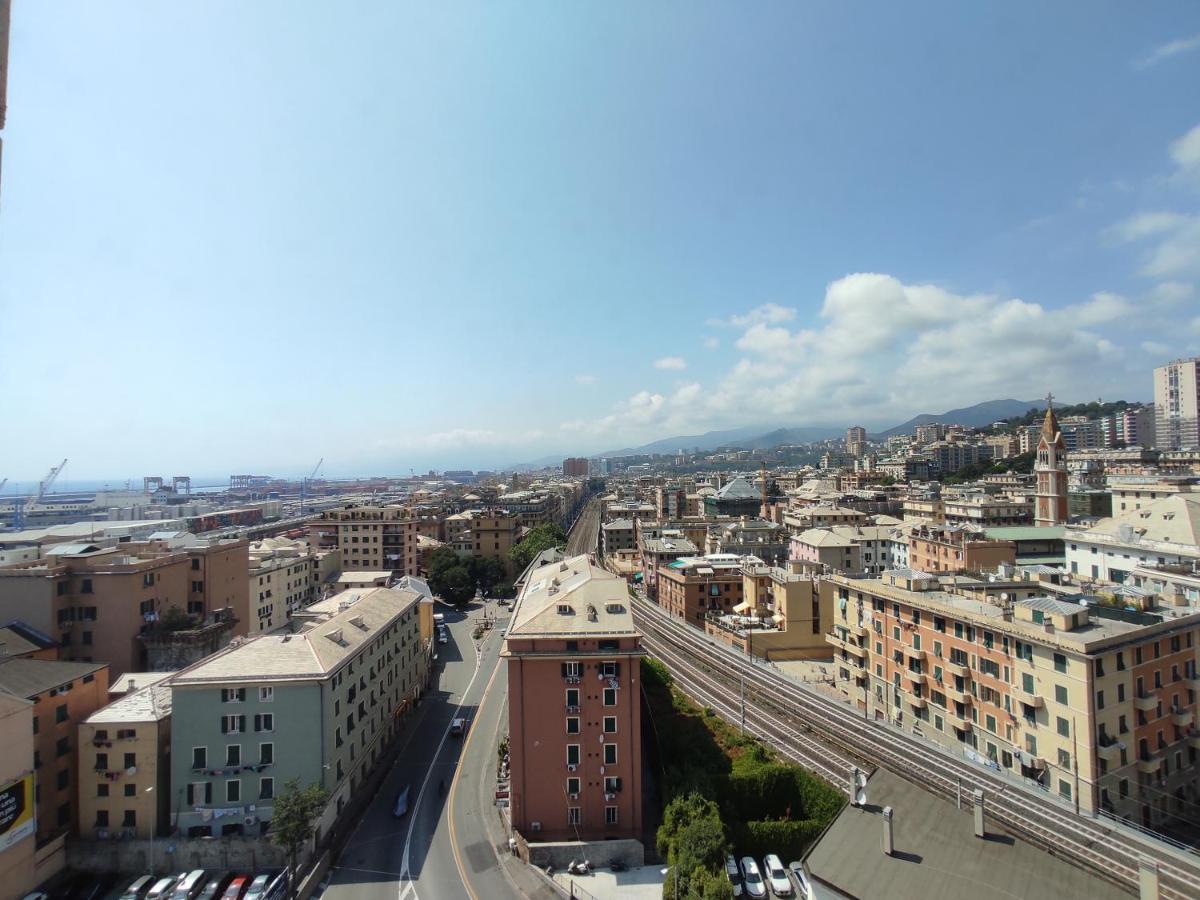 Genova Business Homes Luaran gambar
