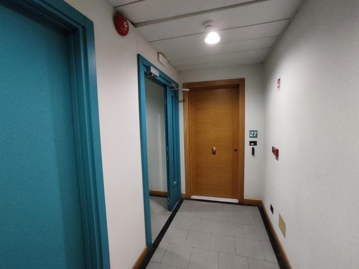 Genova Business Homes Luaran gambar
